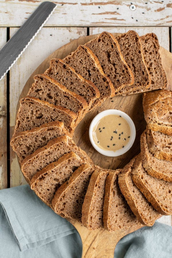 Spelt Sourdough Bread Recipe [Whole Grain, No-Knead] | Nutriplanet