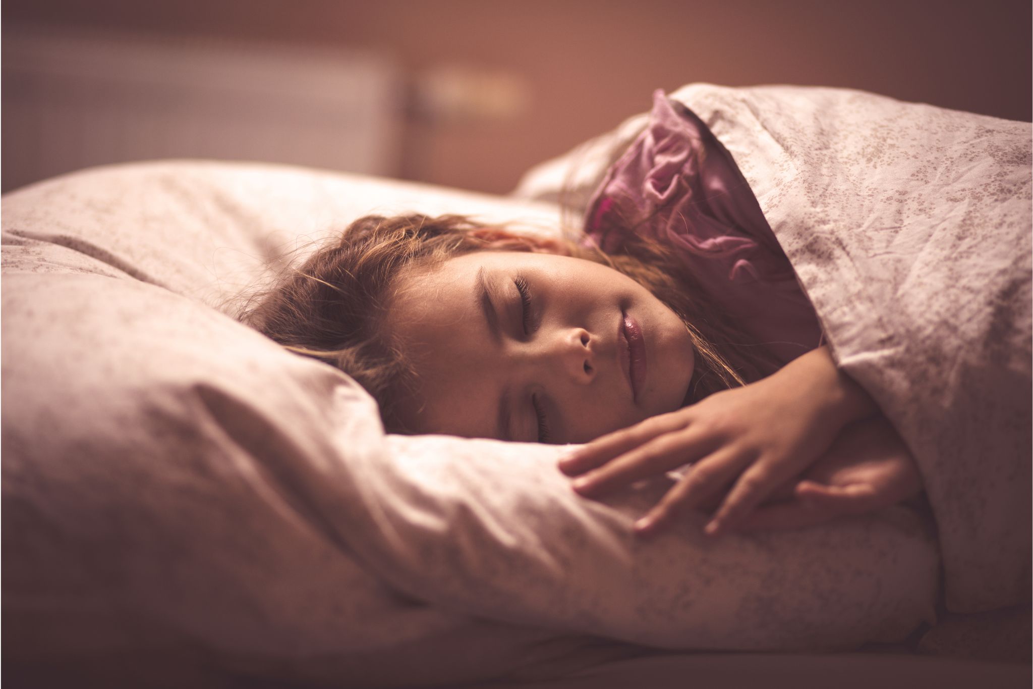 Everyday Health - What's the one thing you need to help you fall asleep? 😴  The ideal sleep environment is cool, quiet, and dark. Get tips for sleeping  better here